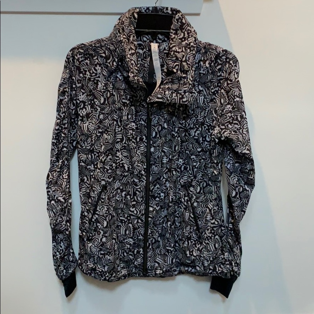 2017 Seawheeze lululemon gather me slightly jacket